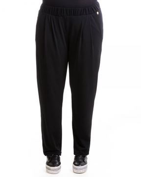 Picture of Crepe-textured tapered pants