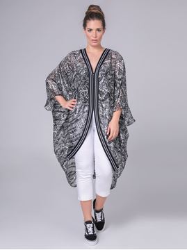 Bild von Kimono in Paisley-Druck