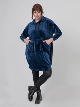 Picture of Velour dress with hood
